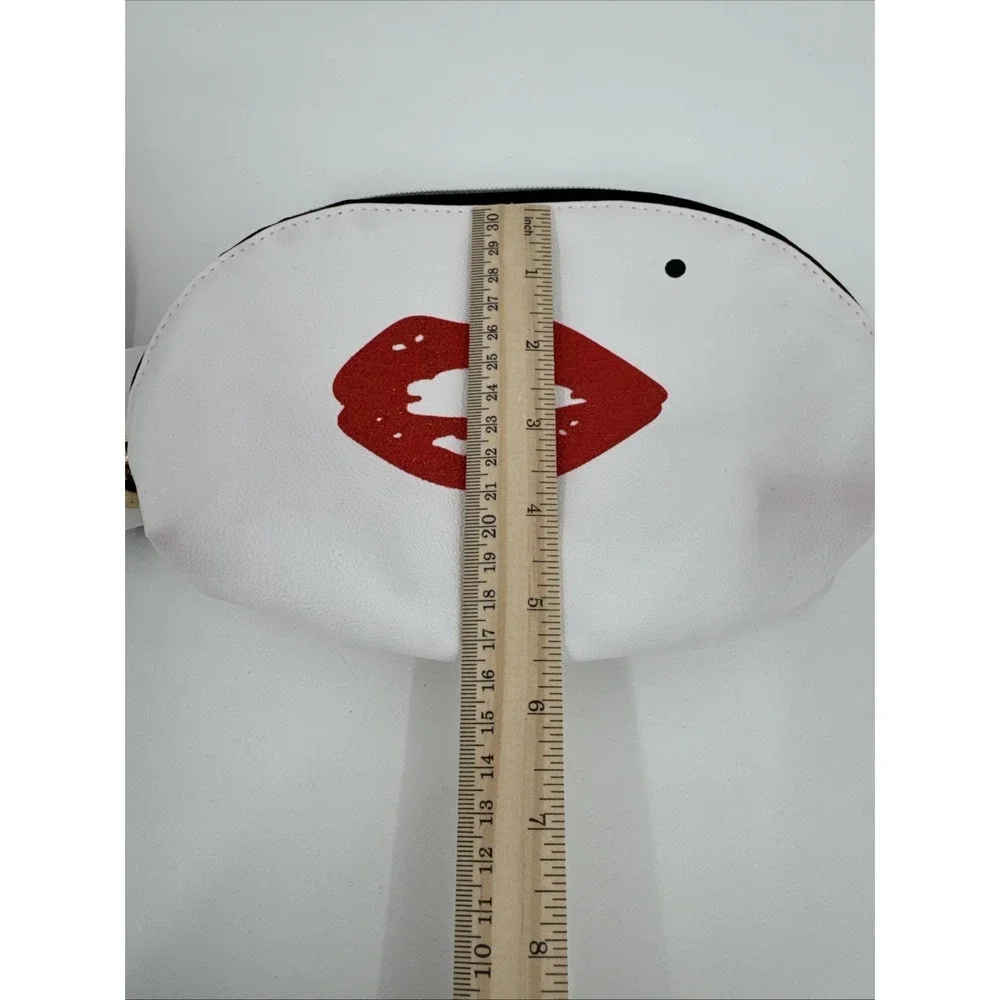 Marilyn Monroe makeup travel bags NEW Classic Big‎ Kisses Feminine